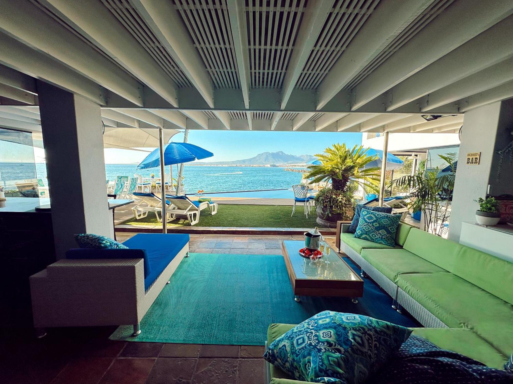 185 On Beach Boutique Suites Гордонс-Бей Екстер'єр фото